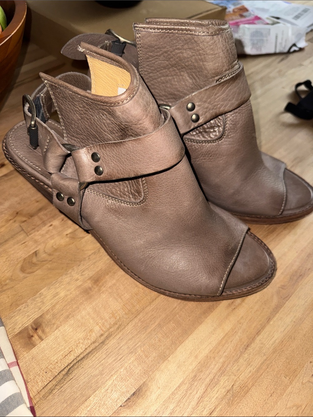 Frye Brown Taupe Open-Toe Leather Mule Booties